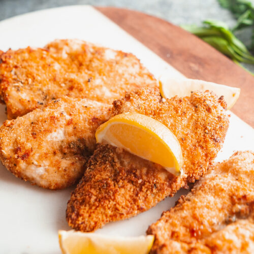 Breaded chicken cutlets without egg.
