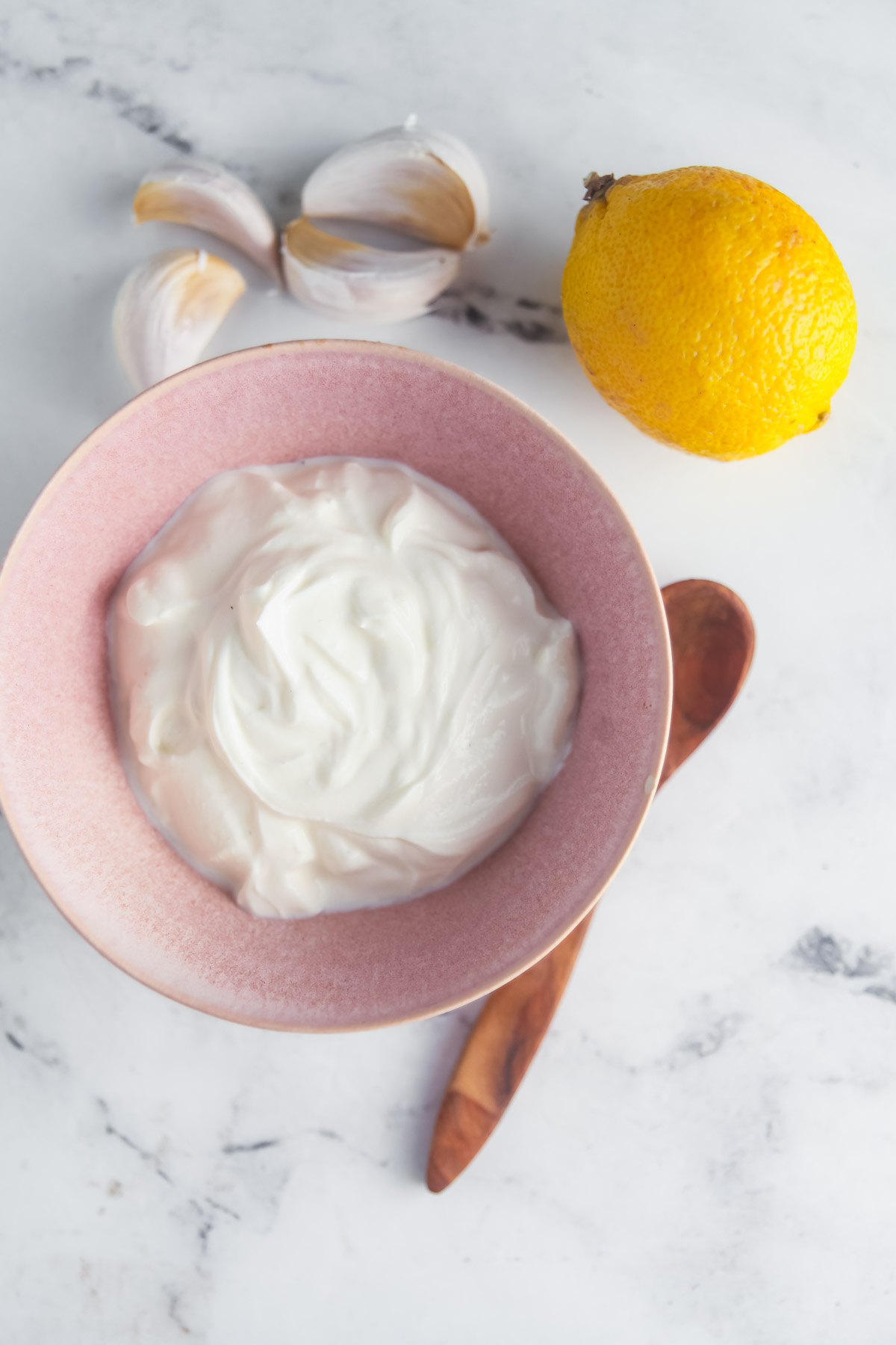 Lemon sour cream sauce for sandwiches.
