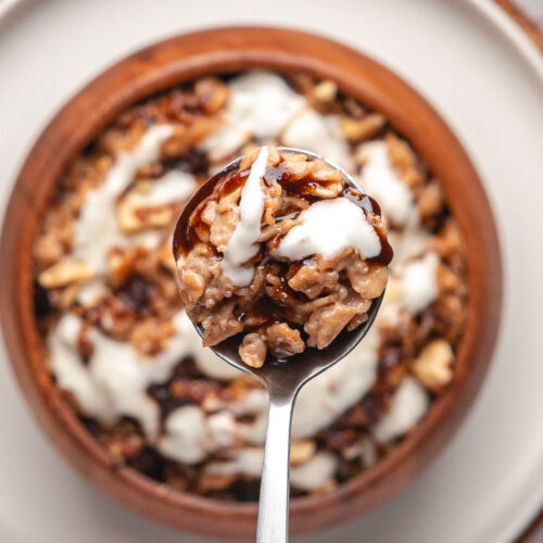 Cinnamon Roll Oatmeal